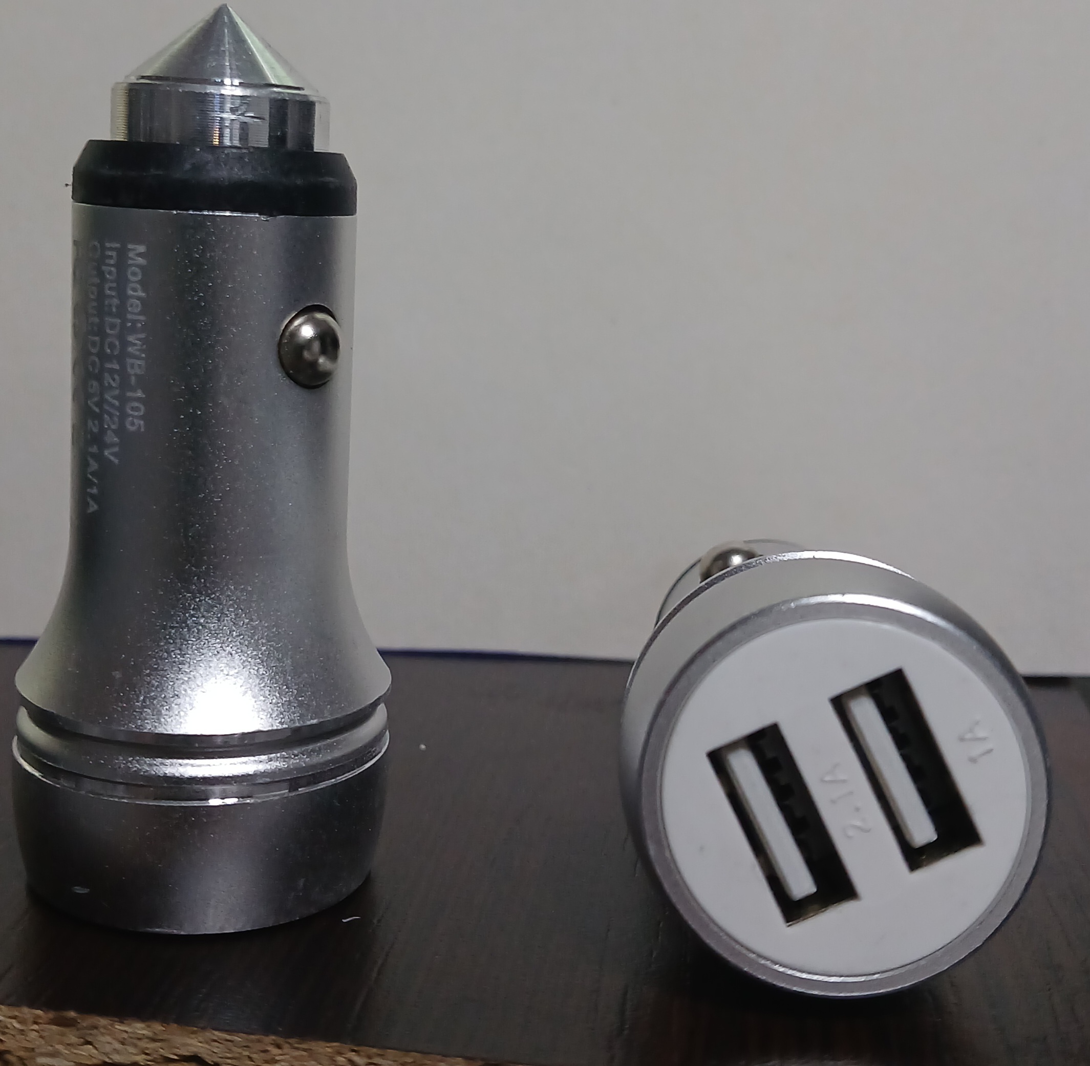 M1025-METAL-12V-24V 2,1A ÇİFT WB105-araç